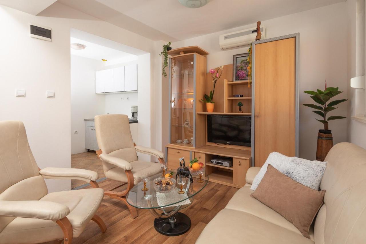 Beach Apartments "Bili Cvitak" Duće Extérieur photo