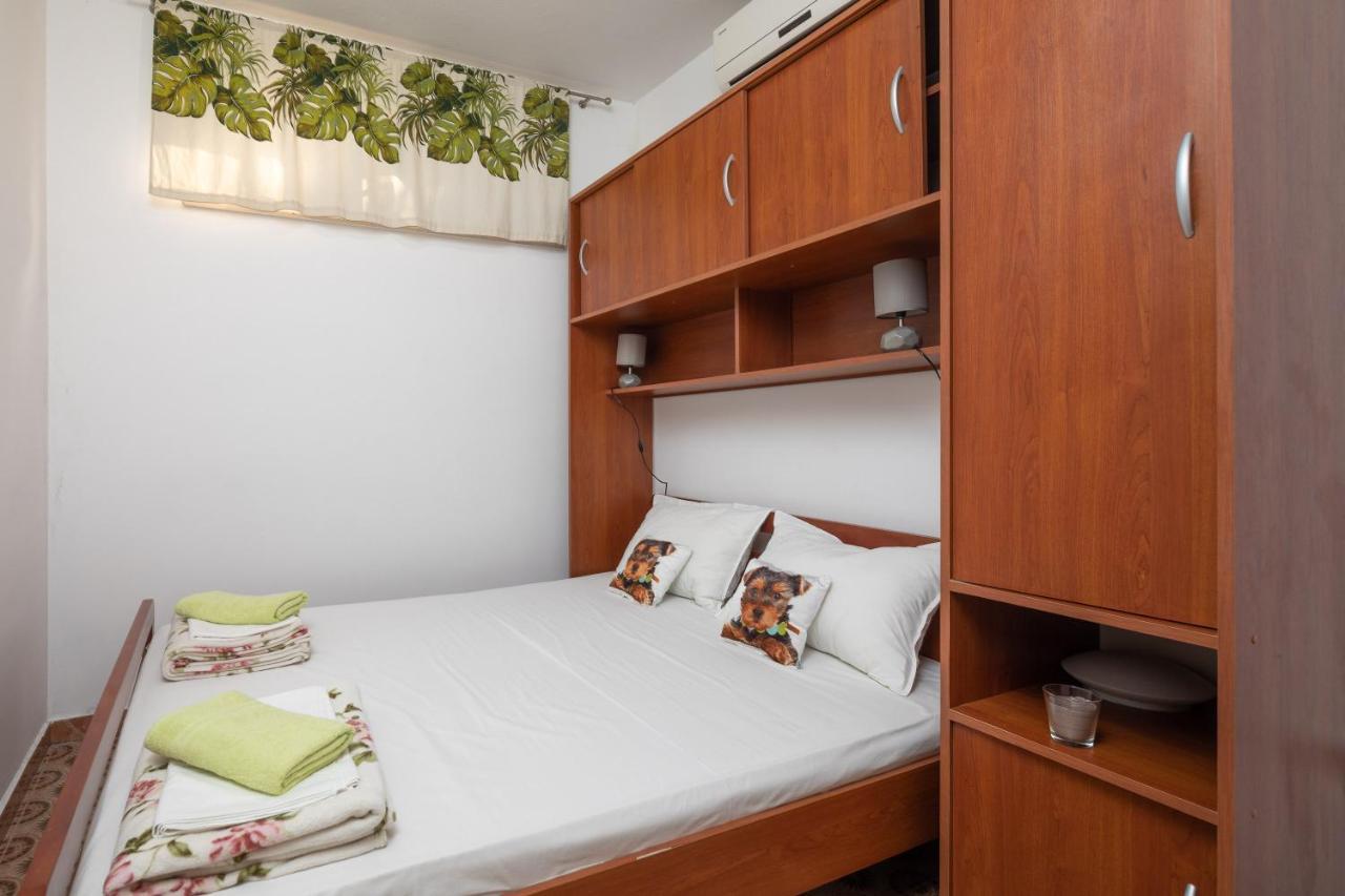 Beach Apartments "Bili Cvitak" Duće Extérieur photo