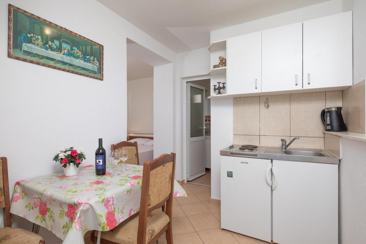 Beach Apartments "Bili Cvitak" Duće Extérieur photo