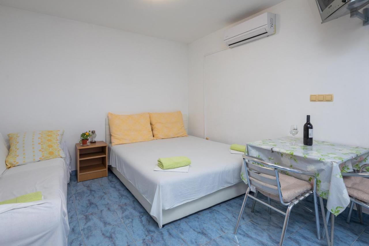 Beach Apartments "Bili Cvitak" Duće Extérieur photo